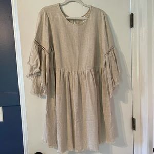 Comfortable linen maternity dress